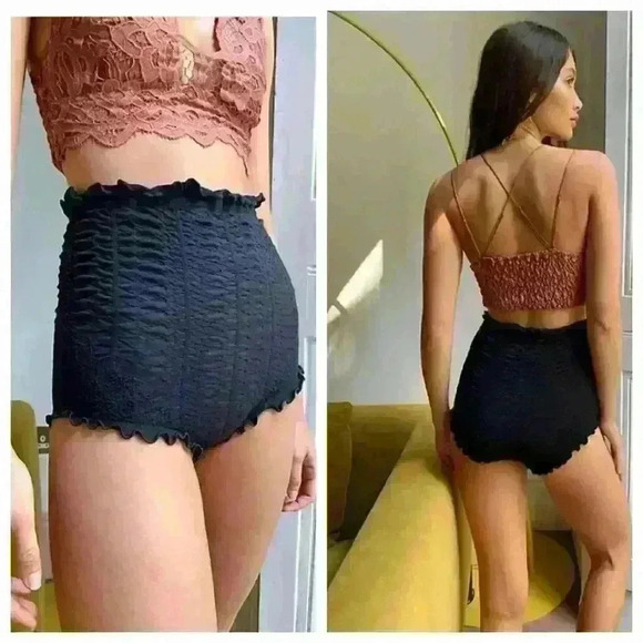 Free People Seamless Chloe Ruched Ruffle Shorties - Picture 1 of 6